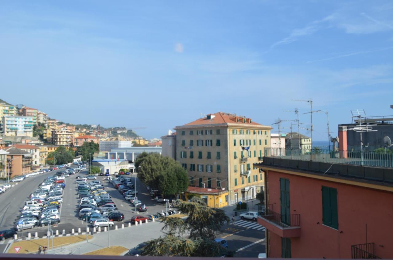 Genovese Villa Elena Appartamenti Варацце Экстерьер фото